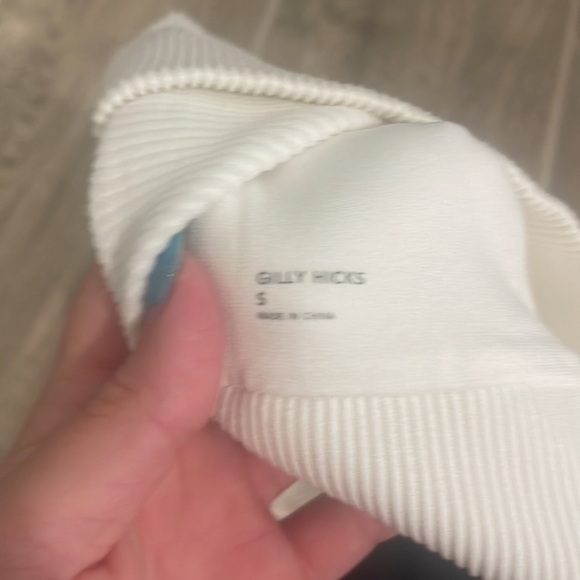 Ribbed tank bundle - Picture 3 of 3